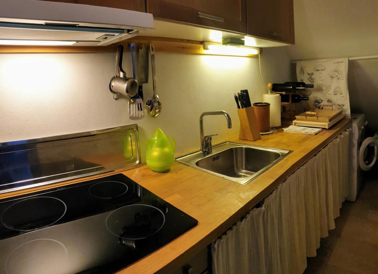 Traditional Seafront Apartment Simi Dış mekan fotoğraf