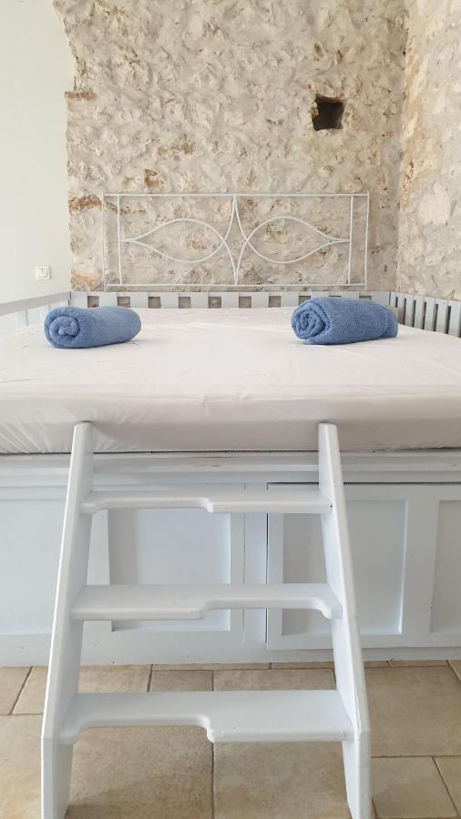 Traditional Seafront Apartment Simi Dış mekan fotoğraf